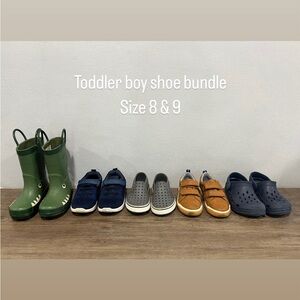 Toddler boy shoe bundle size 8 & 9